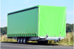 Blyss ATLAS acoperis retractabil remorca pentru camioane  franata 3500 kg
  in 3 axe cu sarcina utila de 1750 kg
 si dimensiuni utile de 800x230x220cm