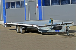 Blyss LeMans platforma auto  franata 3500 kg  in 2 axe cu sarcina utila de 2520 kg si dimensiuni utile de 800x205x5cm